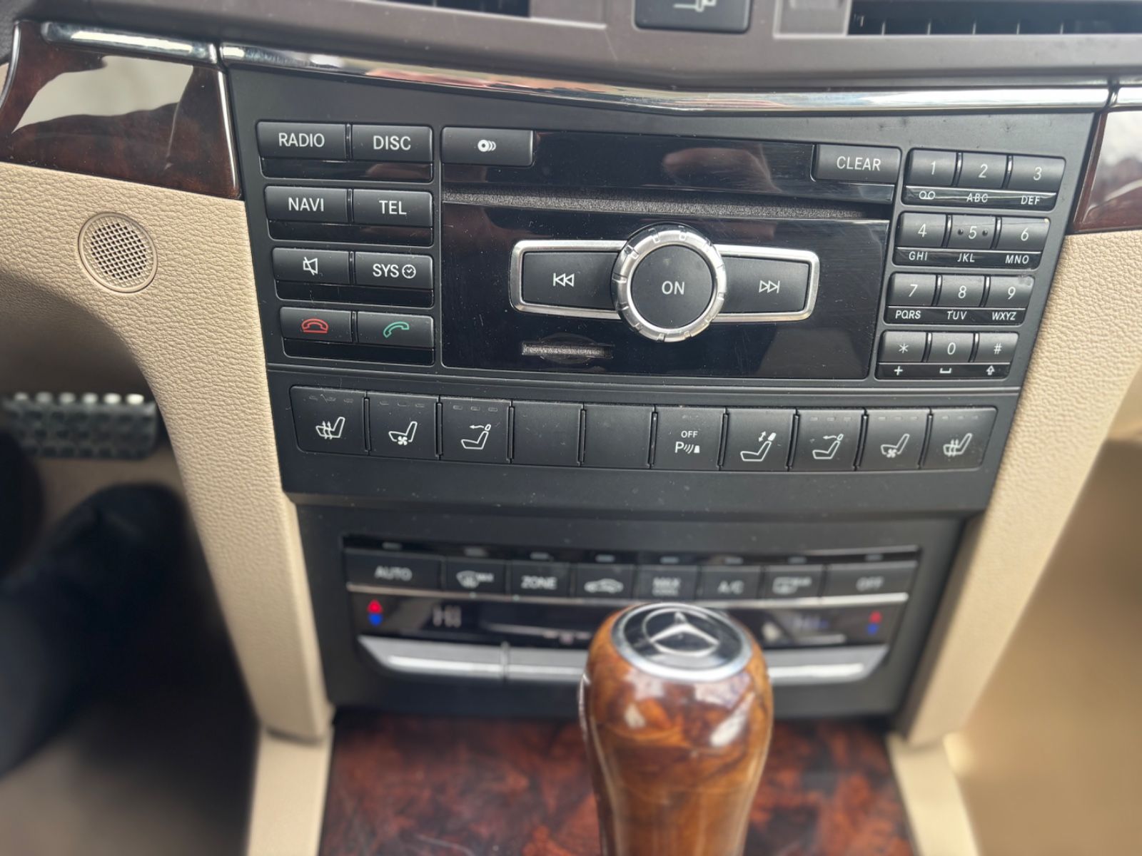E 350Cabrio BlueEfficiency*SHZ*SITZBELÜ*KLIMAAUT