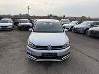 Volkswagen Touran Trendline 1.2 TSI 7-Sitzer Navi AHK Kamer
