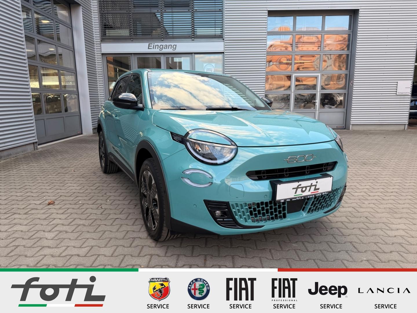 Fiat 600 1.2 145PS La Prima Automatik Leder Navi