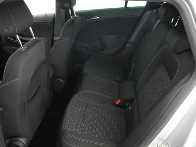 Astra K ST DYNAMIC+NAVI+FRONTKAMERA+SITZ-/LENKRA