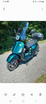 Vespa GTS300 Racing Sixties - VESPA GTS