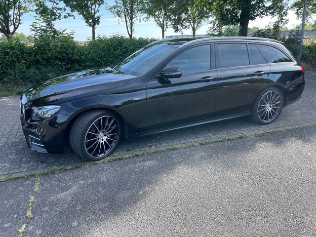 MERCEDES-BENZ E 53 AMG Mercedes-AMG E 53 4MATIC+ T Autom. ...