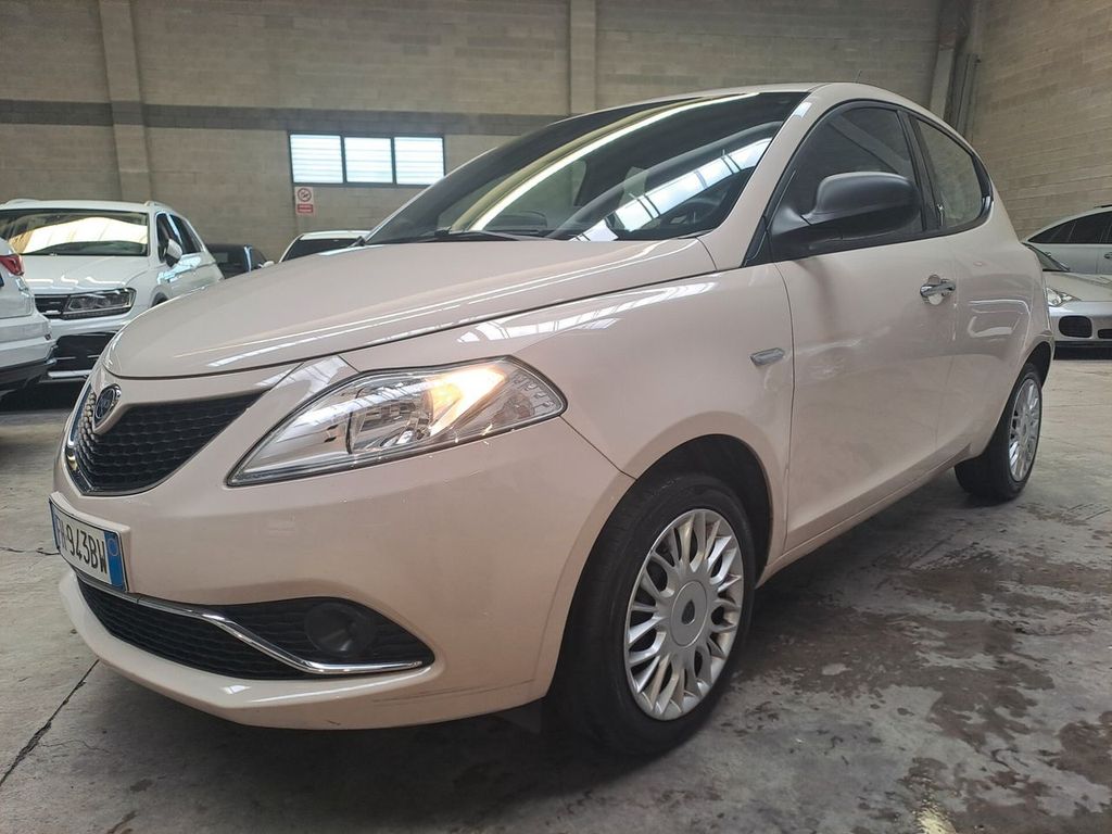 Image of Lancia Ypsilon