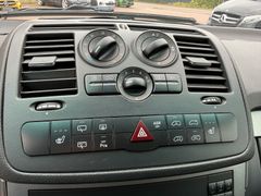 MERCEDES-BENZ Viano 3.0 CDI Trend Edition Kompakt*Sitzh.*AHK
