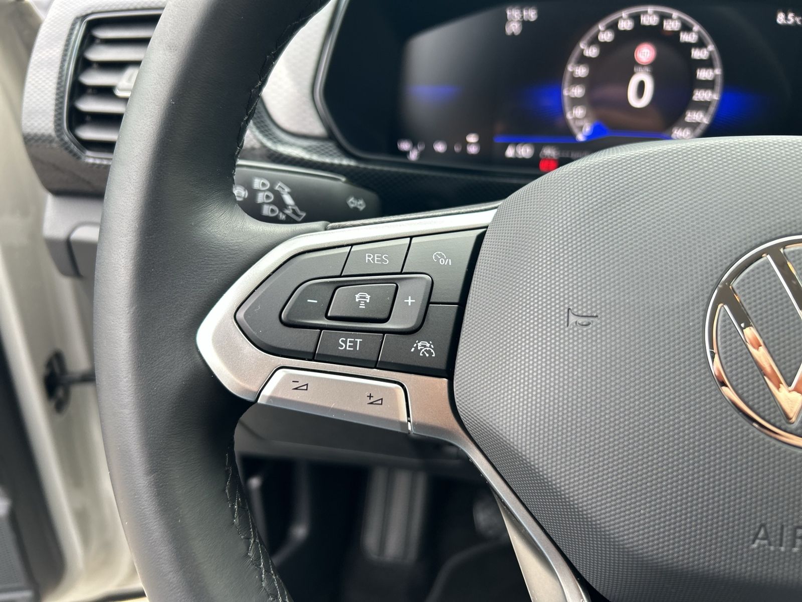 T-Cross 1.0 TSI Life IQ Drive, Navi, Sitzheizung