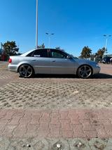 Audi S4 B5 Limousine FL1 - Audi S4 mit Benzin-Antrieb: Limousine, Schaltgetriebe