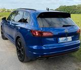 Volkswagen R Touareg 3.0 V6 eHybrid 4MOTION Tiptronic VOLL - Volkswagen Touareg R mit Hybrid-Antrieb (Benzin/Elektro)