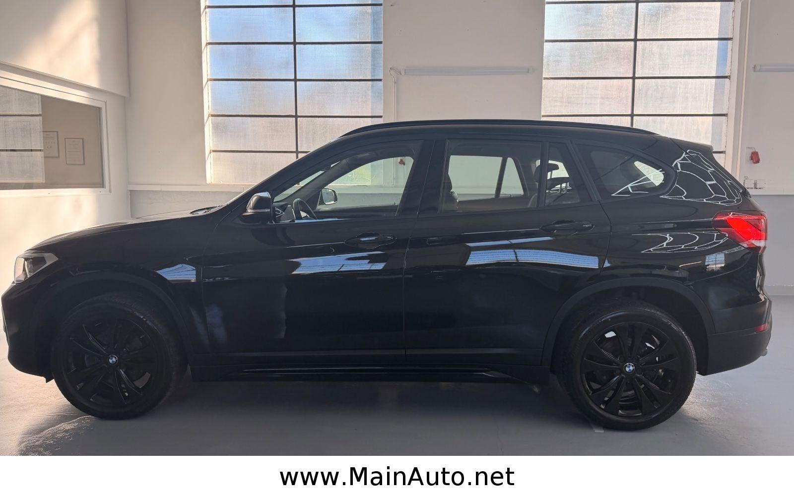 BMW X1 sDrive 18d Sport Line/Aut/SportSitze/CAM/LED