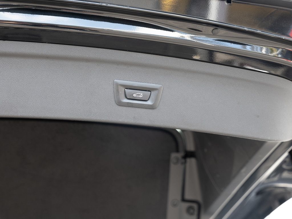 BMW iX xDrive40 HUD 360° LED ACC NAVI KAMERA SHZ PDC foto 12