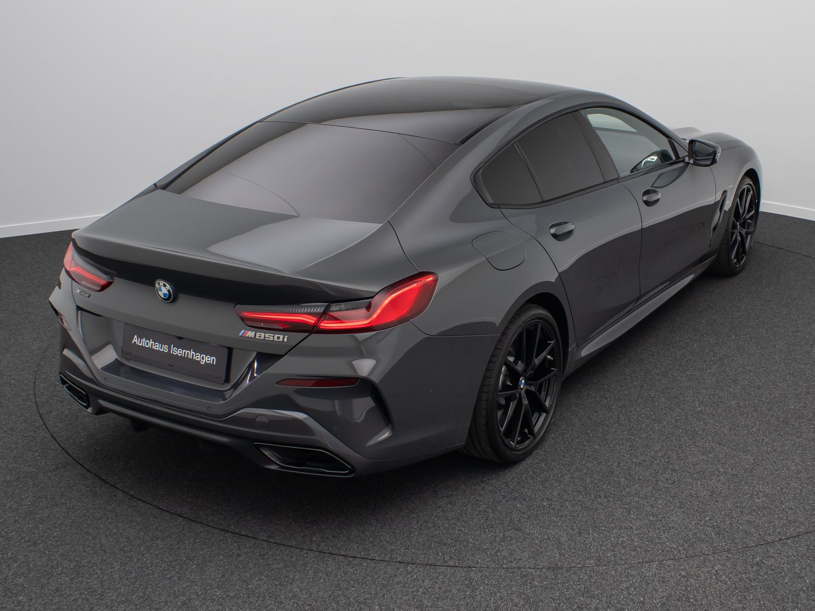 Fahrzeugabbildung BMW M850i xD GC 360°DAB Laser DisplKey SoftClose H/K