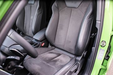 Fahrzeugabbildung Audi RSQ3 25TFSI quattro RS-SOUND MATRIX VIRTUAL ANHK