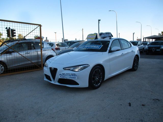 Alfa Romeo Giulia 2.2 Turbodiesel 160 CV AT8 201