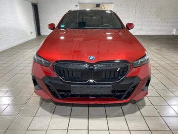 صورة 5 لـ 2026 BMW I5
