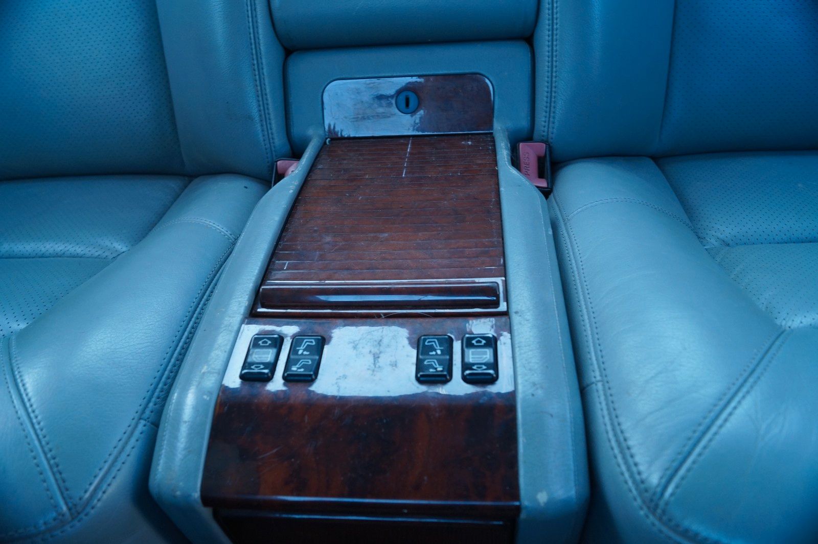 Fahrzeugabbildung Mercedes-Benz CL 500