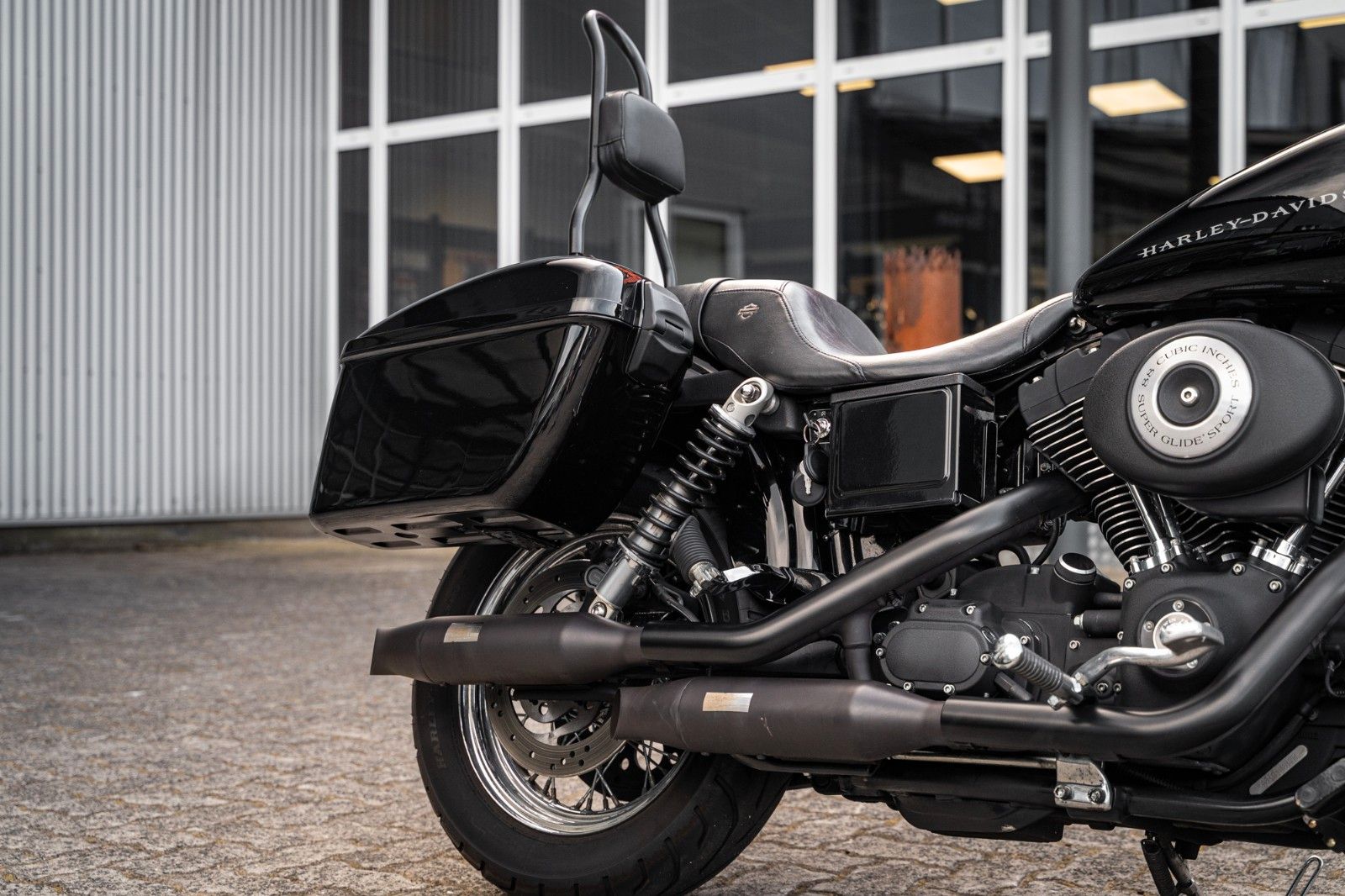 Fahrzeugabbildung Harley-Davidson DYNA SUPER GLIDE SPORT FXDX - CLUBSTYLE 88 TC