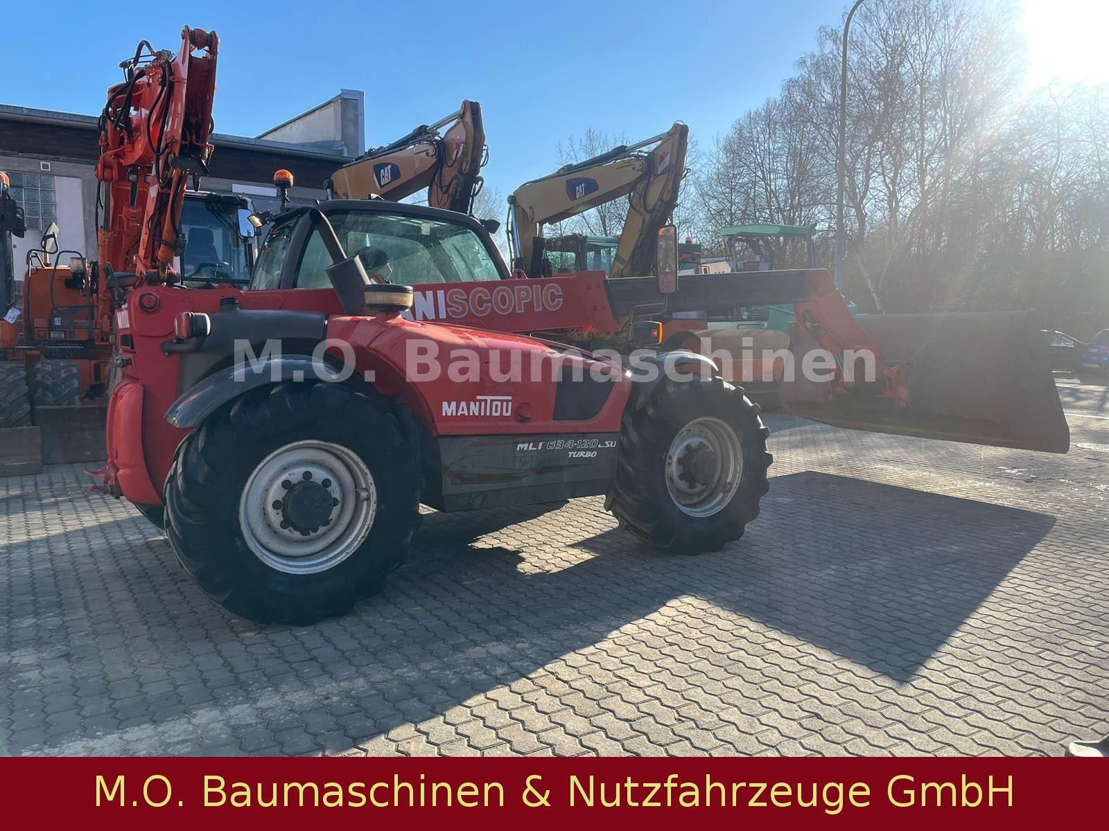 Fahrzeugabbildung Manitou MLT 634-120 LSU Turbo / SW / Gabel / Schaufel /