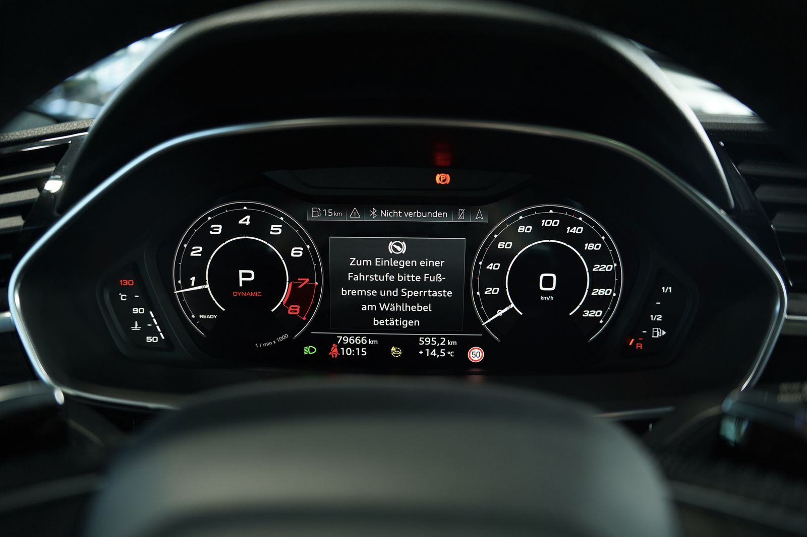 Audi Rsq3