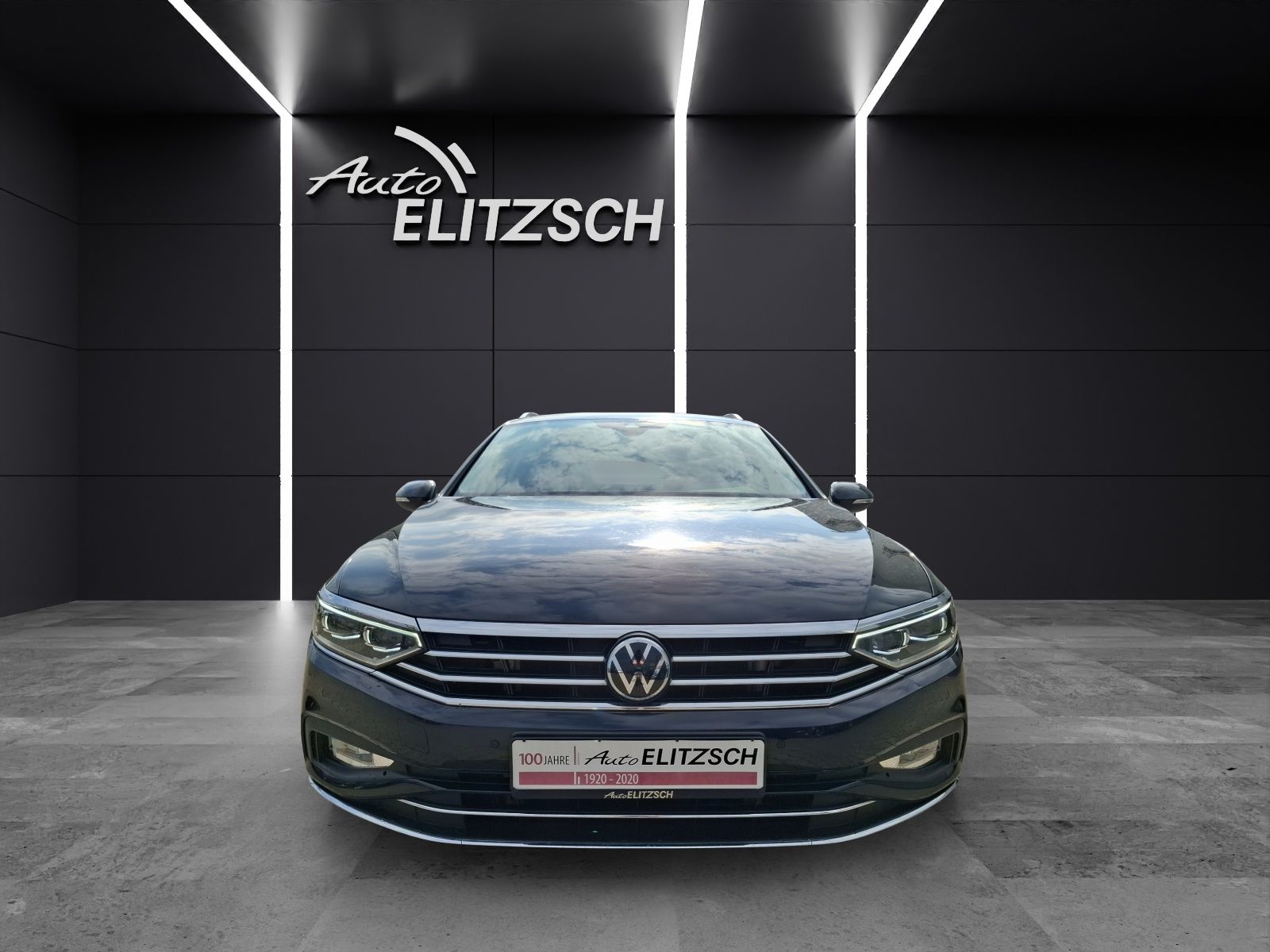 Fahrzeugabbildung Volkswagen Passat Variant TDI Elegance DSG Matrix AHK Navi