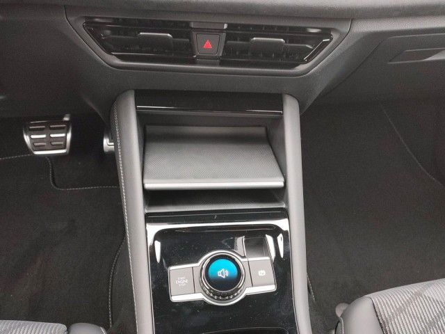 Volkswagen Tiguan - Bild 7