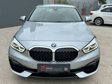Fahrzeugabbildung BMW 118i Sport Line Kamera Navi SHZ LED GRA FSP