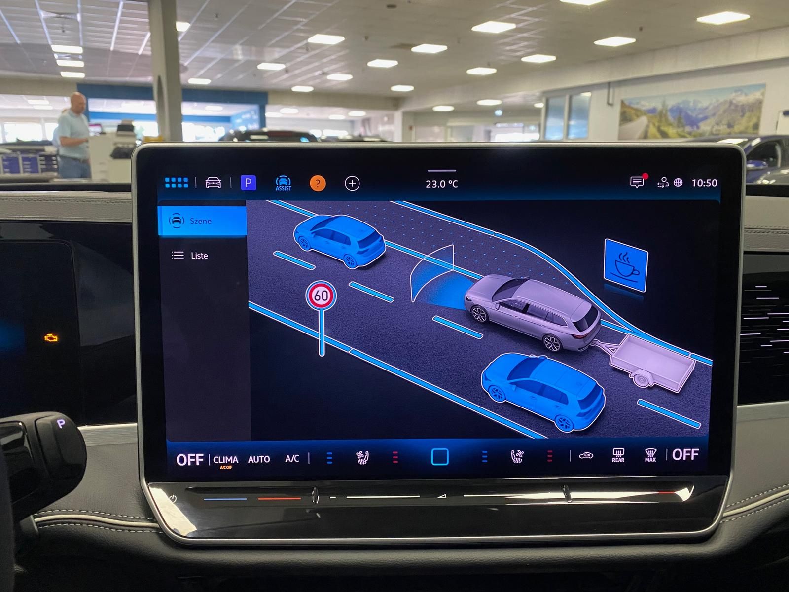 Fahrzeugabbildung Volkswagen Passat Variant 1.5 eTSI Elegance AHK+MATRIX+ACC+