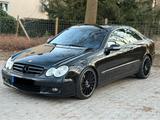 Mercedes-Benz CLK 220 CDI AVANTGARDE Avantgarde - Mercedes-Benz CLK 220 aus 2006