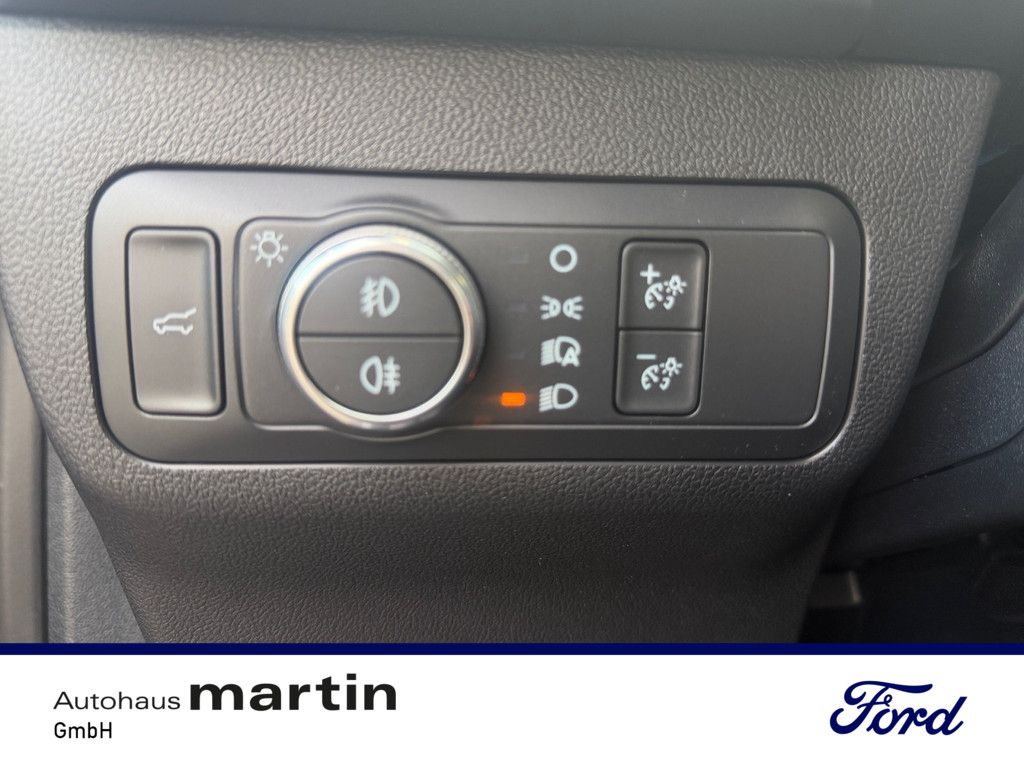 Fahrzeugabbildung Ford Kuga 1.5 ST-Line X KAMERA NAVI ACC HUD B&O LED
