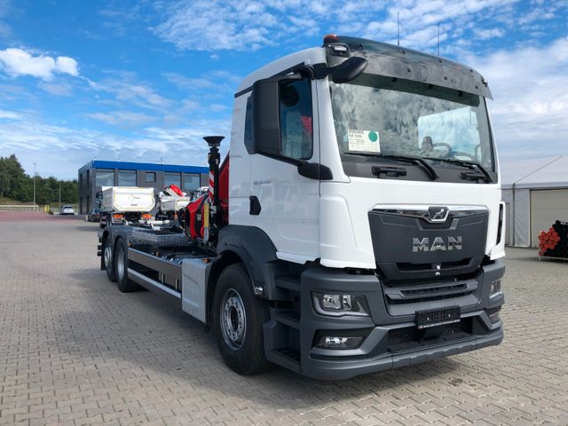 MAN 26.480 HYVA 20-57-S mit FASSI F235