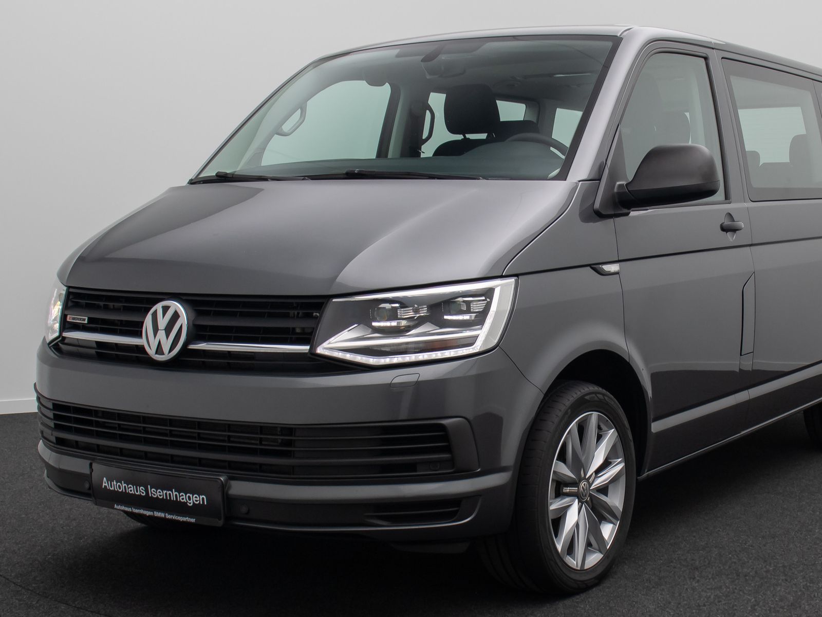 Fahrzeugabbildung Volkswagen T6 Multivan PDC Standhzg Sitzhzg Navi 7Sitz
