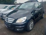 Mercedes-Benz B 200 B -Klasse**TÜV**AU**Kundendienst neu** - gebrauchte Mercedes-Benz B 200 aus dem Jahr 2011