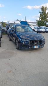 Maserati Levante V6 Diesel 275 CV AWD Motore fus - Maserati Levante Kombi Gebrauchtwagen