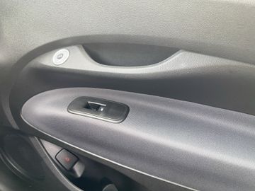 Fiat 500e 42kWh Icon MJ22 Navi*DAB*Tempomat*Carplay