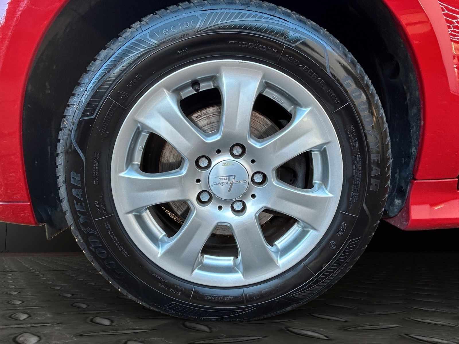 Fahrzeugabbildung Mercedes-Benz B 150 Klima/1Hand/AHK/