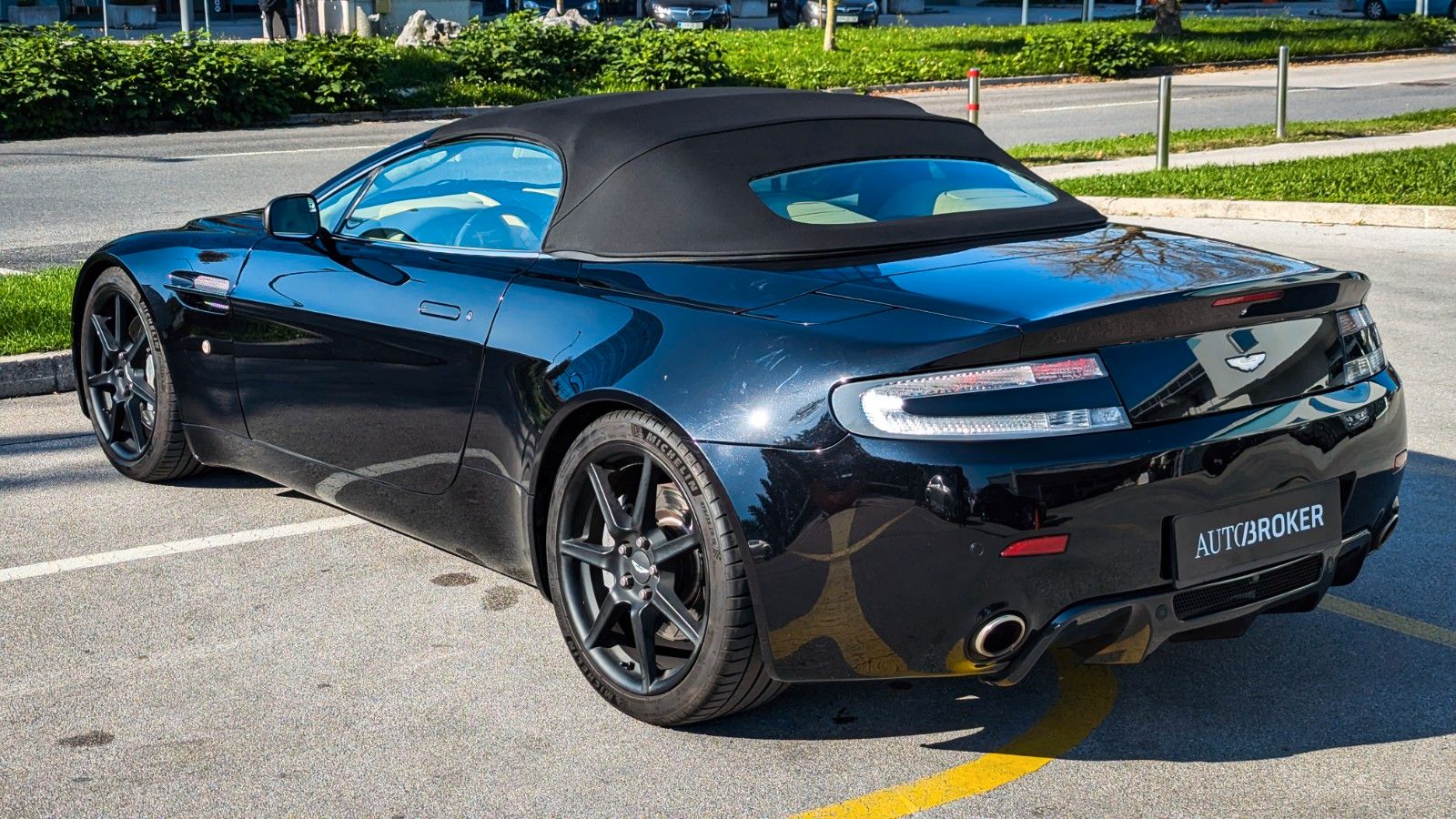 Aston Martin V8 Vantage – Ansicht 7