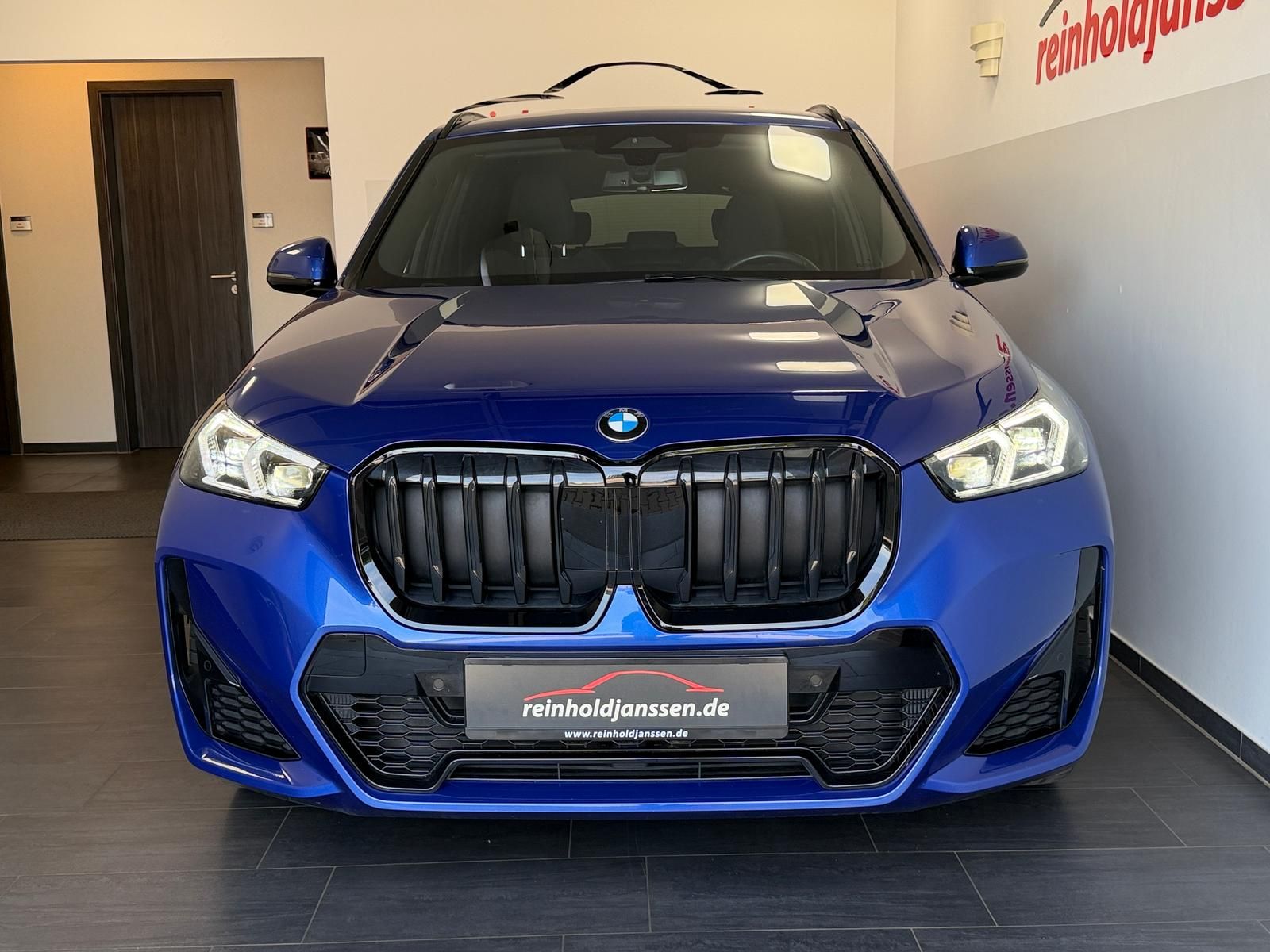 BMW X1 23 d xDrive M Sport AHK AdLED ACC HIFI Shadow foto 5