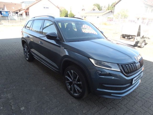 ŠKODA Kodiaq Kodiaq Sportline 2.0 TSI DSG 4x4 *AHK *Standheiz – Bild 3 von 20