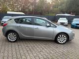 Opel Astra J Lim. 5-trg. Edition * S-Heft * TÜV Neu * - Opel Gebrauchtwagen von 2010
