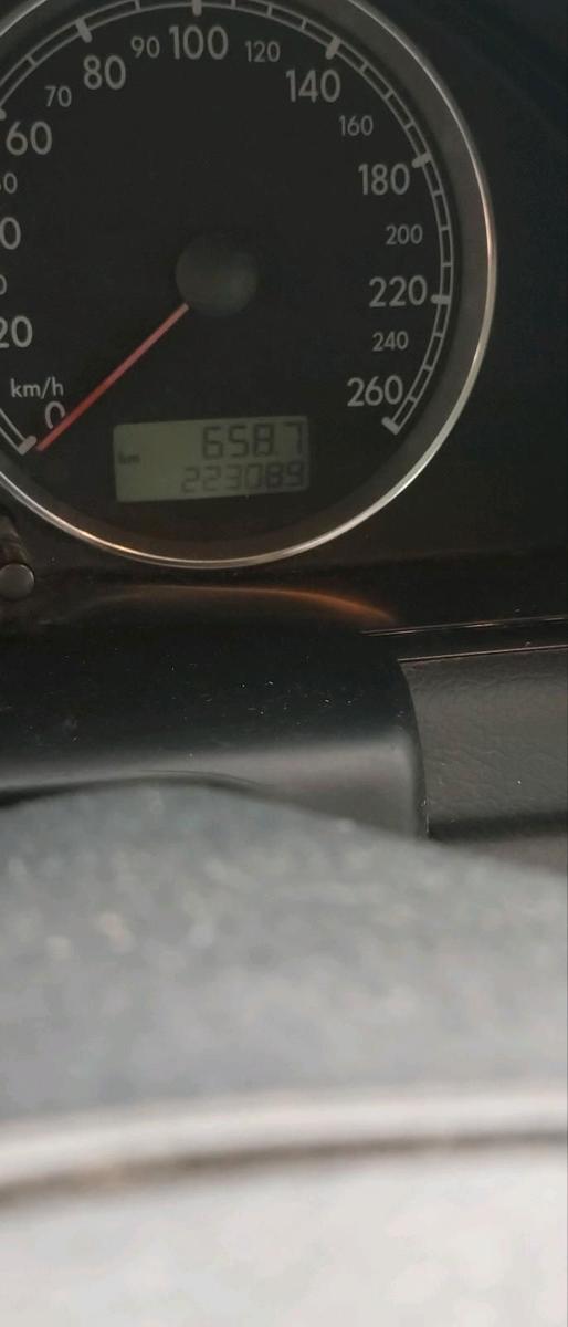 Volkswagen Passat 2005 — photo 7