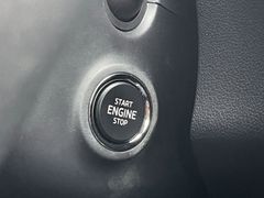 SKODA Fabia Selection PDC RFK CarPlay 5Jahre Garantie*