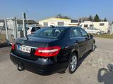 Mercedes-Benz E 200 E Limousine Aut. E 200 CDI BlueEfficiency - Mercedes-Benz E 200: E200cdi