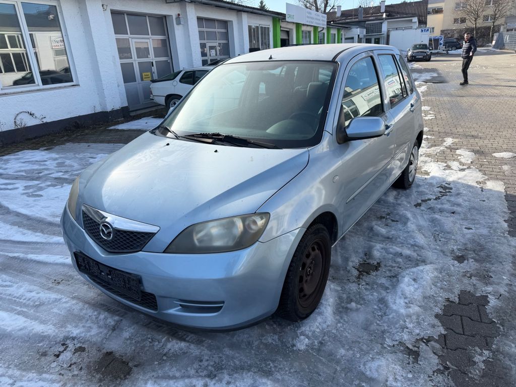 Mazda 2