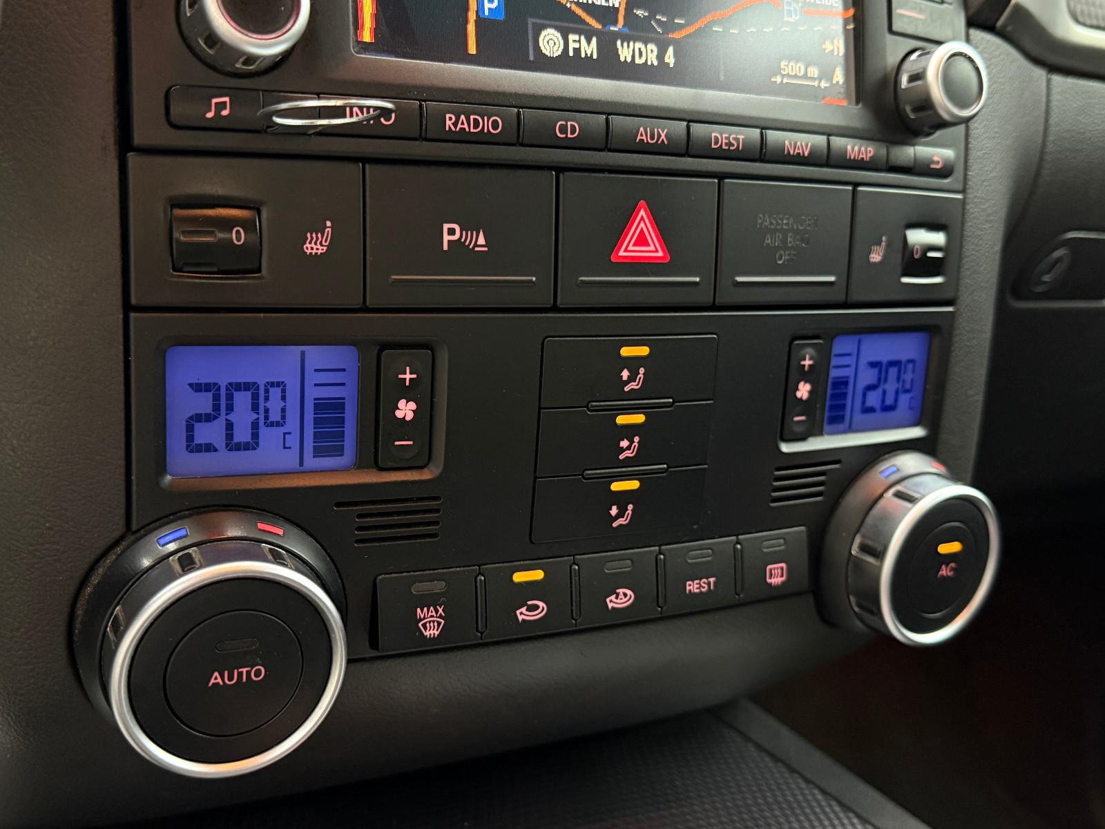 Volkswagen Touareg 2007 — photo 18