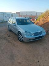 Mercedes-Benz Mercedes c220 cdi - Mercedes-Benz C 220 aus 2001