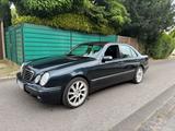 Mercedes-Benz Mercedes E240 W210 V6 Automatik Elegance T... - gebrauchte Mercedes-Benz E 240 aus dem Jahr 2000