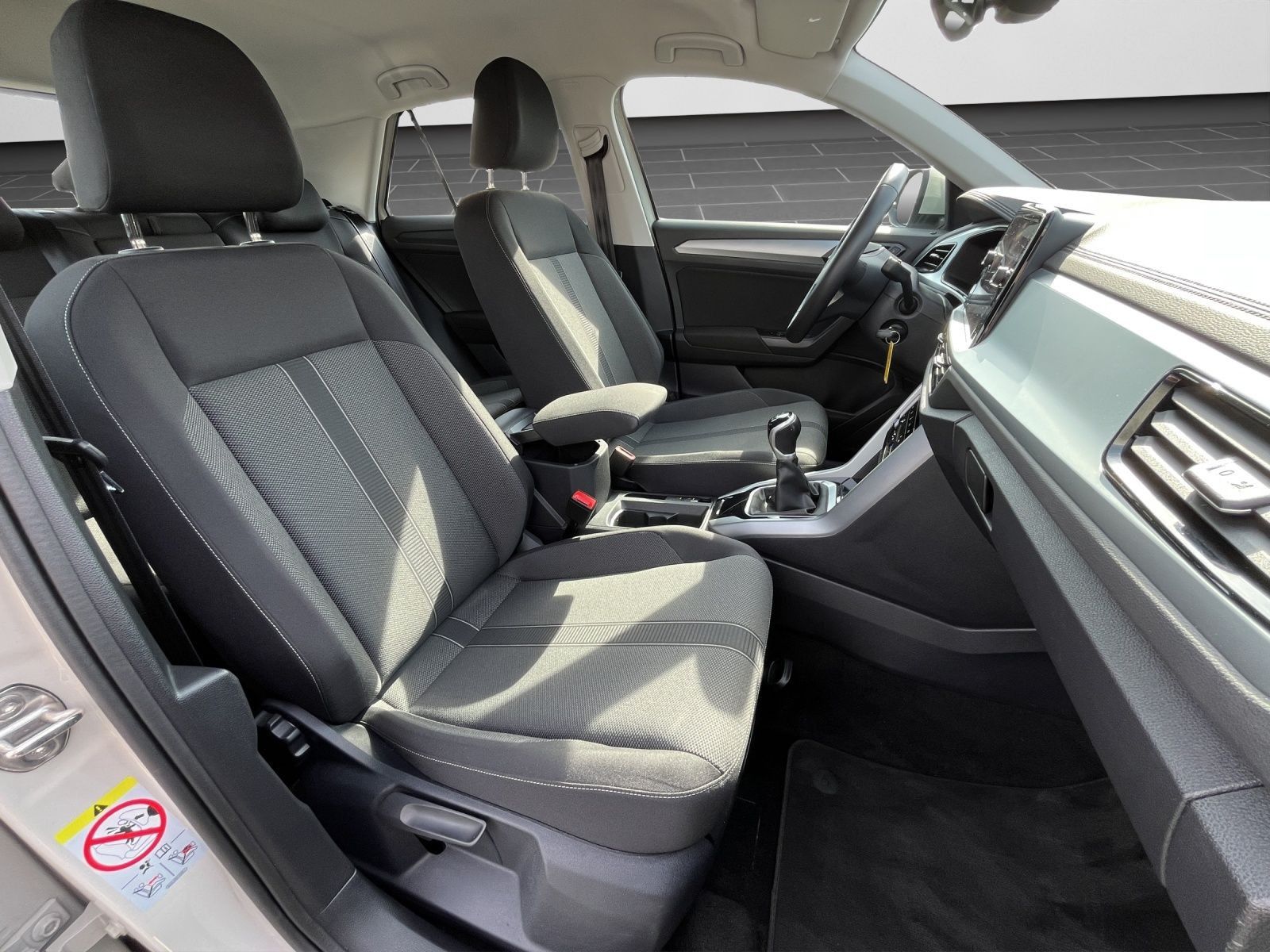 Volkswagen T-Roc - Bild 4