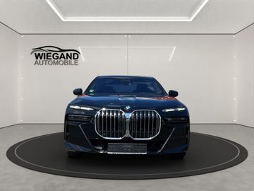 BMW 740 - 8