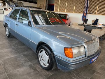 Mercedes-Benz E 260 *LIMOUSINE*BENZINFLÜSSIGGAS*TÜV 122024*