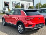 Volkswagen T-Roc Style Aut. Navi 1.Hand Garantie - VW T-Roc Gebrauchtwagen in Duisburg