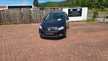 Volkswagen Golf - 1