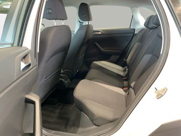Volkswagen Taigo - 11